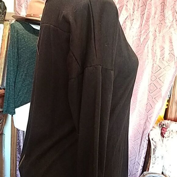 Halife top   - Picture 3 of 5